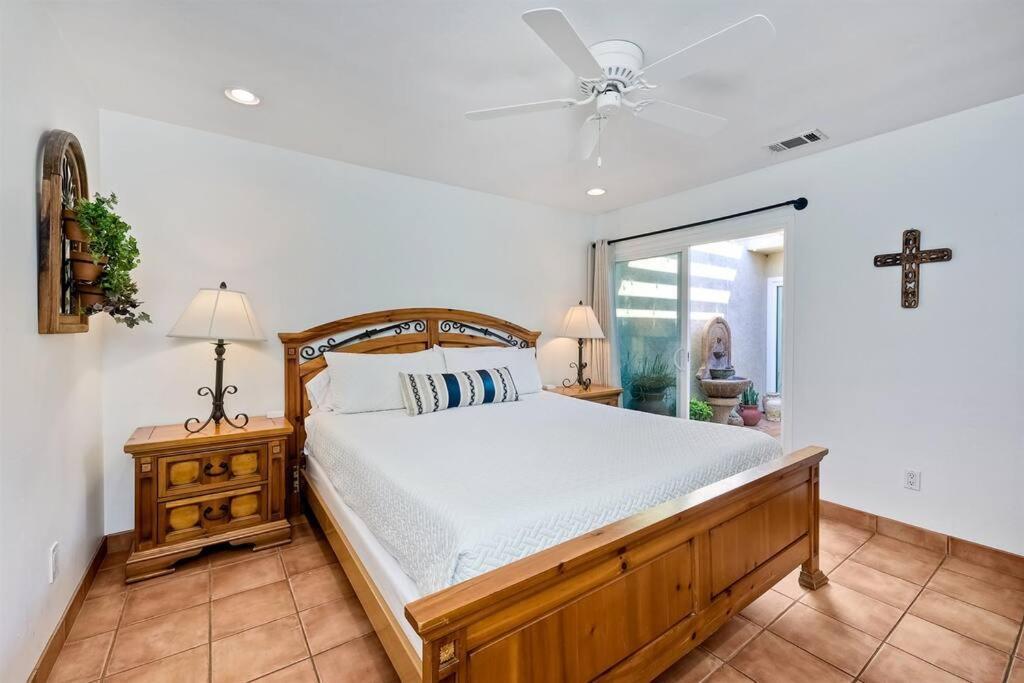 Great Group Retreat! Hacienda Decor, Spacious Floor Plan, Private Backyard Carlsbad Extérieur photo