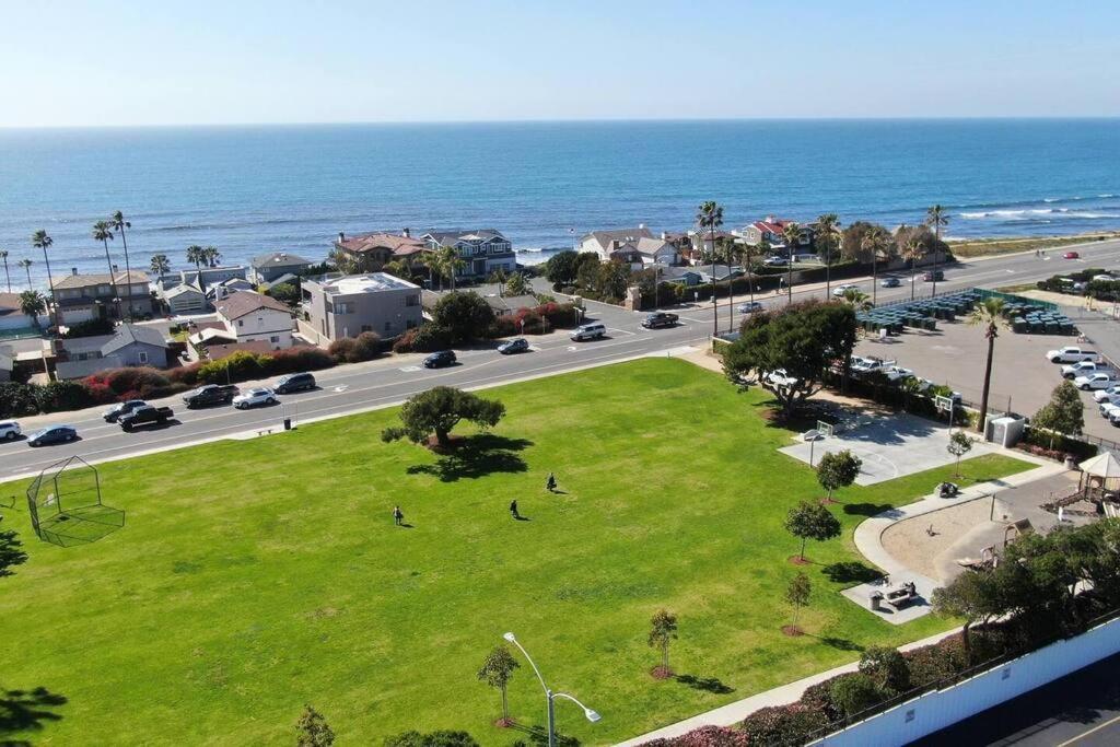 Great Group Retreat! Hacienda Decor, Spacious Floor Plan, Private Backyard Carlsbad Extérieur photo